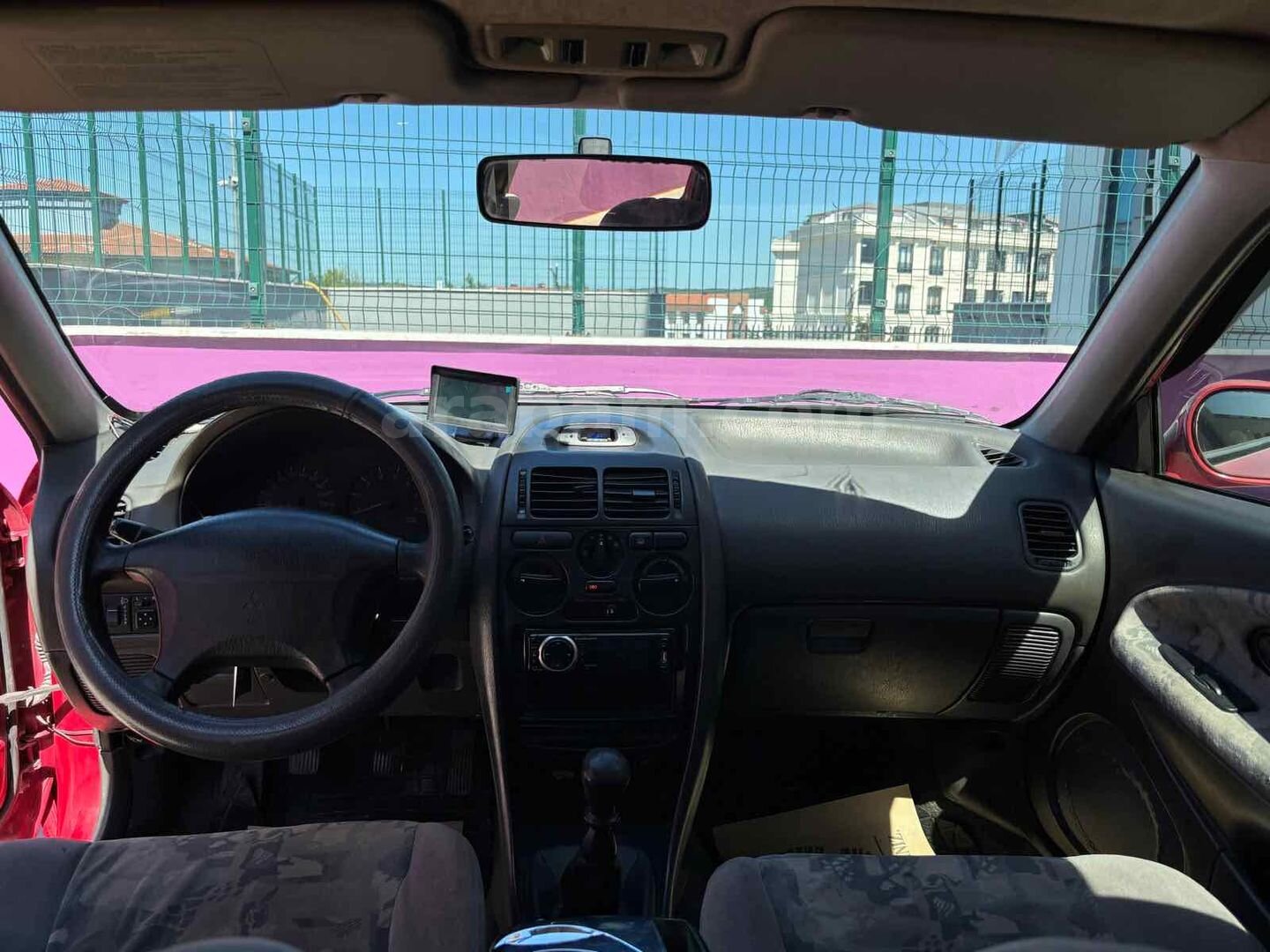Sahibinden Mitsubishi Carisma 1.6 GLX 1999 Model Çorum 267.000 km Kırmızı 7