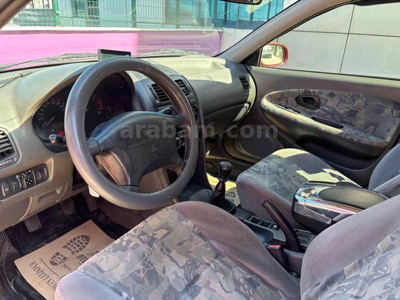 Sahibinden Mitsubishi Carisma 1.6 GLX 1999 Model Çorum