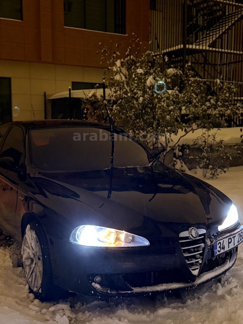 Sahibinden Alfa Romeo 147 1.6 TS Distinctive 2005 Model Gaziantep 364.000 km Siyah 1
