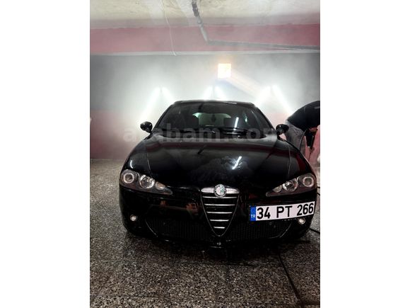Sahibinden Alfa Romeo 147 1.6 TS Distinctive 2005 Model