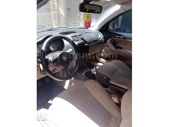 Sahibinden Alfa Romeo 147 1.6 TS Distinctive 2005 Model