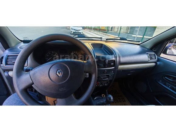 Ögretmenden Değişensiz Renault Clio 1.2 Authentique 2006 Model