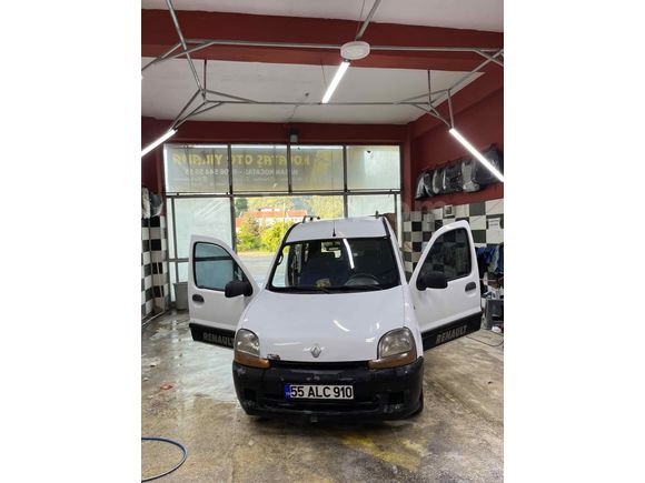 Sahibinden Renault Kangoo 1.9 D 2000 Model 