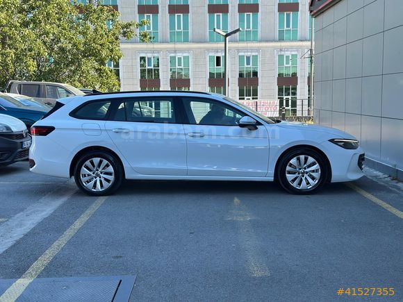 2025 PASSAT HATASIZ 1.5 e-TSI Hybrid 17 BİN KM