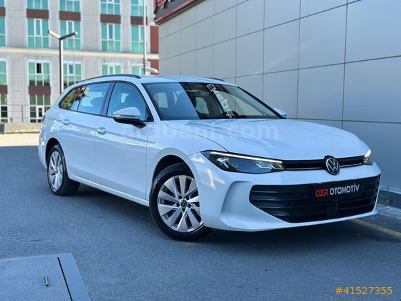 2025 PASSAT HATASIZ 1.5 e-TSI Hybrid 17 BİN KM