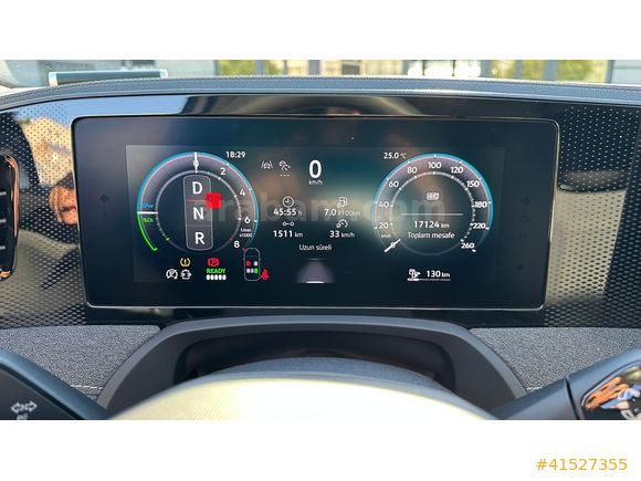 2025 PASSAT HATASIZ 1.5 e-TSI Hybrid 17 BİN KM