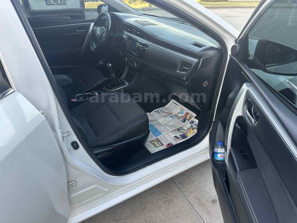 HATASIZ AYARINDA COROLLA 1.6 TOUCH PAKET LPGLİİ ÇOK TEMİZ