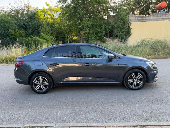 Sahibinden Renault Megane 1.3 TCe Touch 2023 Model 