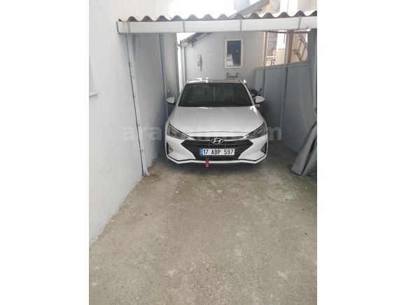 Sahibinden Hyundai Elantra 1.6 MPI Style 2019 Model