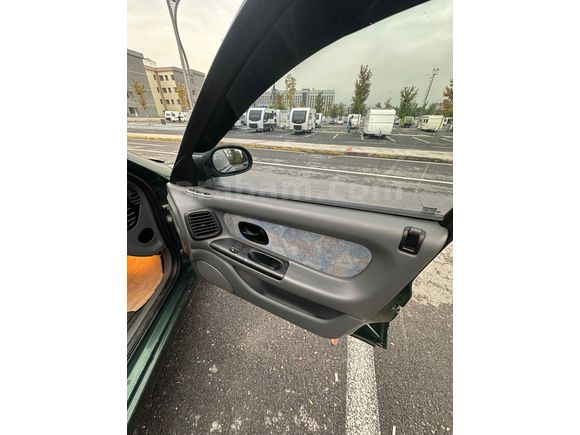 Sahibinden Renault Laguna 2.0 RXE 1998 Model 