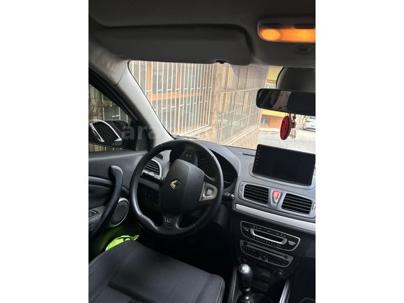 Sahibinden Renault Megane 1.5 dCi Dynamique 2010 Model