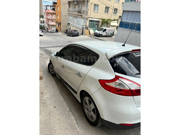 Sahibinden Renault Megane 1.5 dCi Dynamique 2010 Model