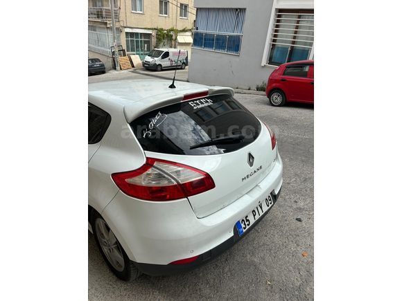 Sahibinden Renault Megane 1.5 dCi Dynamique 2010 Model