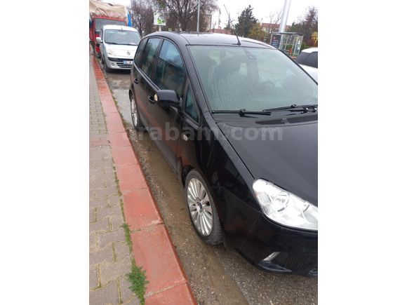 Sahibinden Ford C-Max 1.6 TDCi Titanium 2009 Model