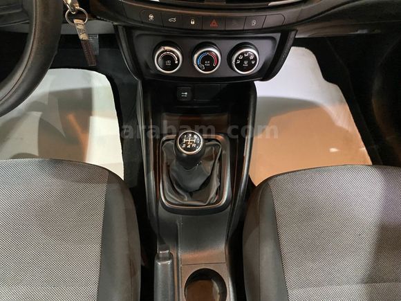 otomobil Fiat Egea 1.3 MultiJet II Easy
