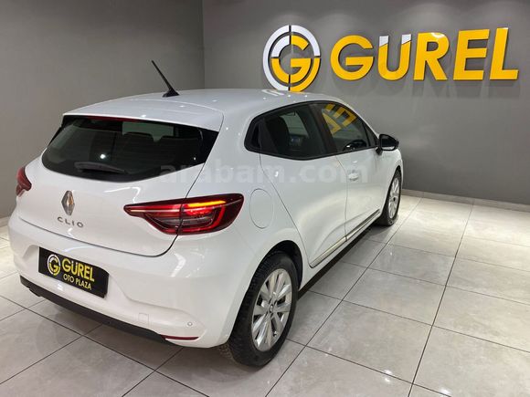 otomobil Renault Clio 1.0 TCe Touch