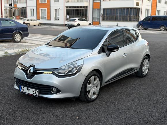 Renault Clio 1.5 dCi Touch 2015 Model