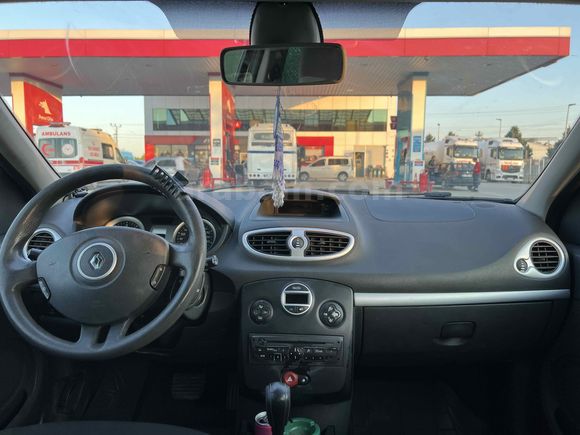 Sahibinden Renault Clio 1.5 dCi Expression 2009 Model 