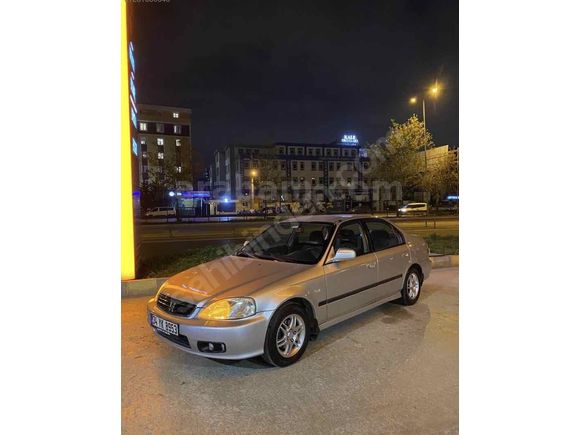 Sahibinden Honda Civic 1.6 i ES 2000 Model 
