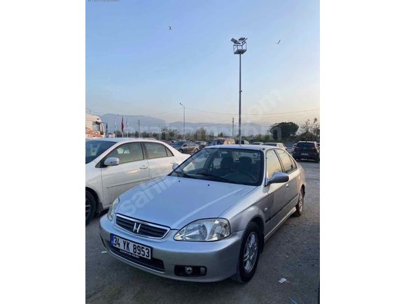 Sahibinden Honda Civic 1.6 i ES 2000 Model 