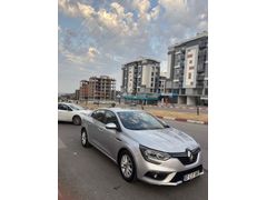 Sahibinden Renault Megane 1.5 dCi Touch 2018 Model  230.000 km Gri