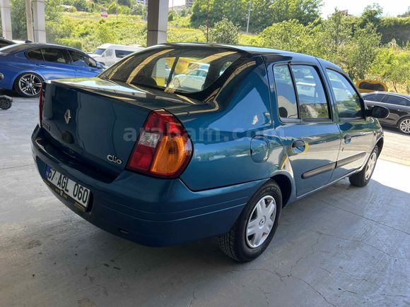 Sahibinden Renault Clio 1.4 RN 2000 Model 