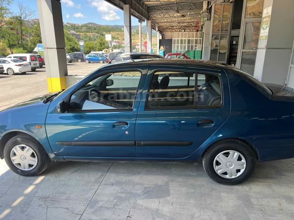 Sahibinden Renault Clio 1.4 RN 2000 Model 