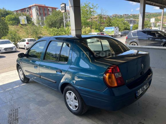 Sahibinden Renault Clio 1.4 RN 2000 Model 