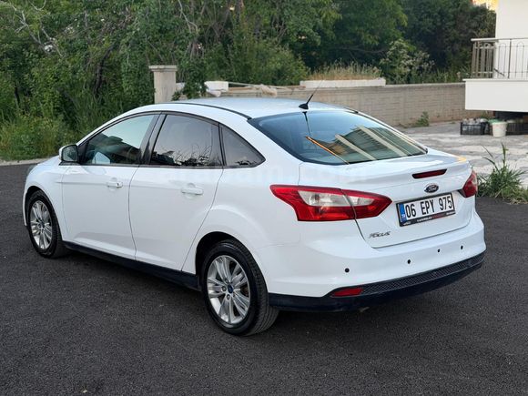 2014 FORD FOCUS TREND X 1.6 TDCİ 190 BİN KM'DE