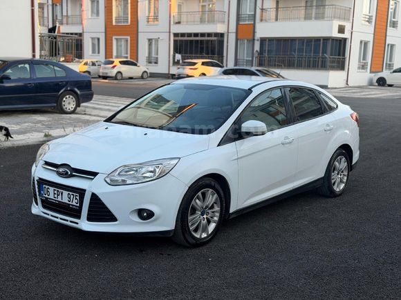 2014 FORD FOCUS TREND X 1.6 TDCİ 190 BİN KM'DE