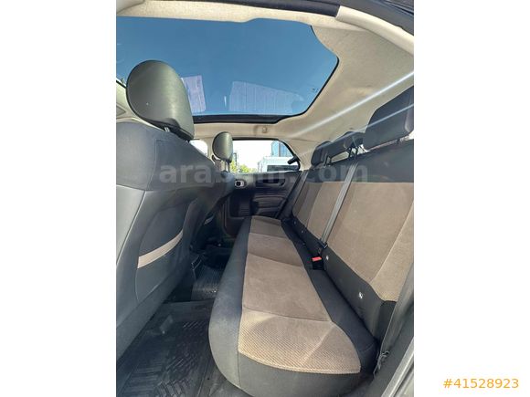 B&A MOTORS"DAN 2017 C4 CACTUS 1.6 E-HDİ SHİNE CAM TAVAN 98 BİN K