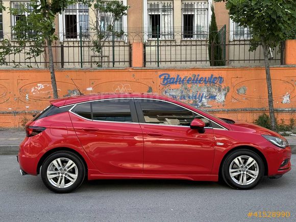 2017 MODEL 153 BİN KM DE DİZEL OTOMATİK TEMİZ ASTRA