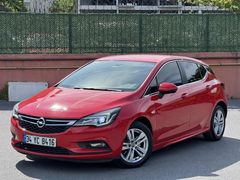 2017 MODEL 153 BİN KM DE DİZEL OTOMATİK TEMİZ ASTRA