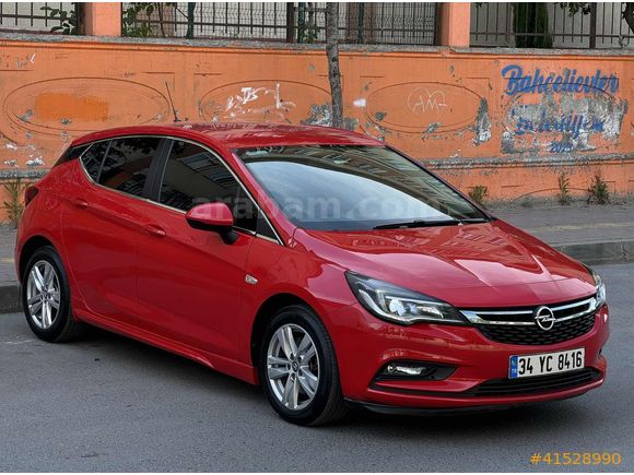 2017 MODEL 153 BİN KM DE DİZEL OTOMATİK TEMİZ ASTRA
