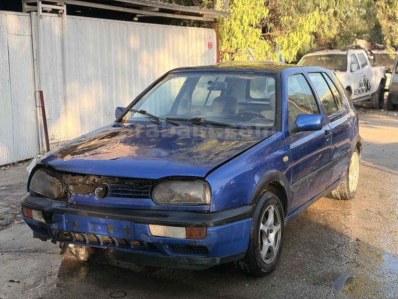 Volkswagen Golf 1.6 CL 1998 Model  KLİMALI 