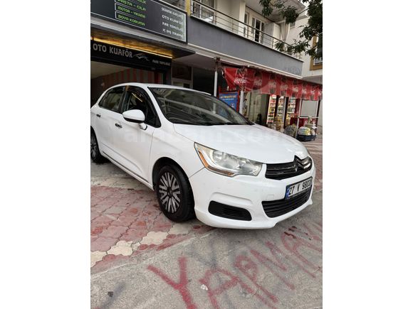    2012 C4 1.6 HDi Attraction | 172 Bin Km | Muayene 2026