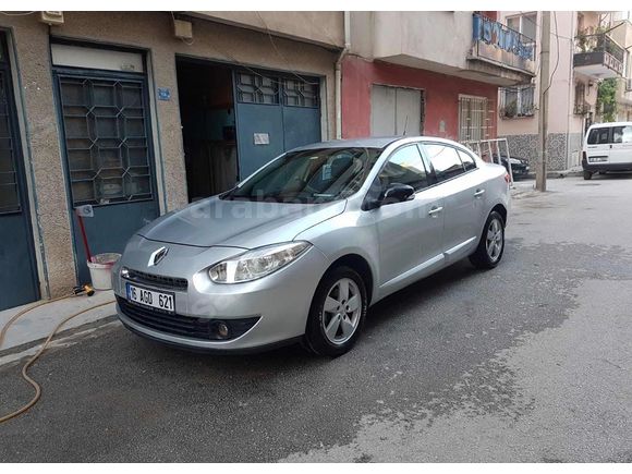 Sahibinden Renault fluance temiz aile araci