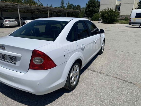 Sahibinden Ford Focus 1.6 Trend 2011 Model Ankara