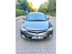 Galeriden Honda Civic 1.6i VTEC Premium 2009 Model İstanbul