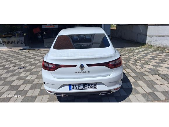 Sahibinden Renault Megane 1.3 TCe Joy 2021 Model 73.000 km Beyaz