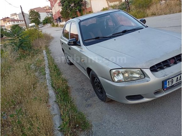 Sahibinden Hyundai Accent 1.3 LS 2000 Model ÇOK ACİLL