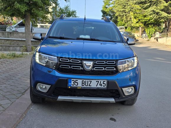 Sahibinden Dacia Sandero 1.5 BlueDCI Stepway 2019 Model  174.000 km Mavi