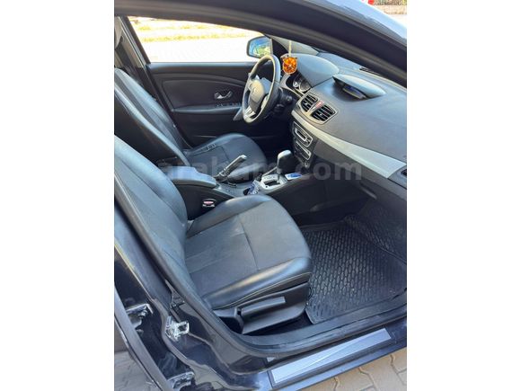 Sahibinden Renault Fluence 1.5 dCi Dynamique 2012 Model 