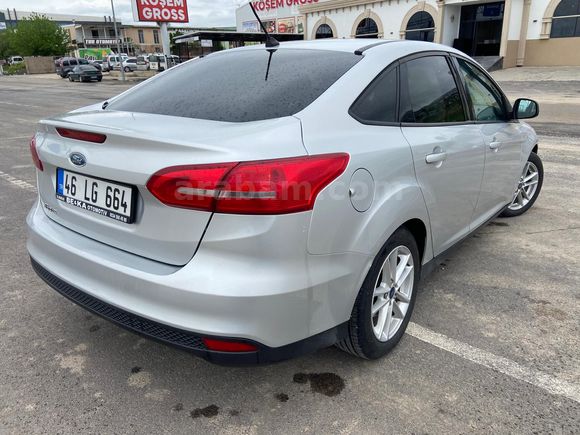 Sahibinden Ford Focus 1.6 Ti-VCT Trend X 2017 Model