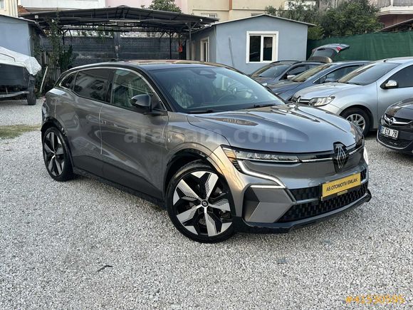 AS OTOMOTİV DEN 2023 RENAULT MEGANE E- TECH 218 HP TECHNO