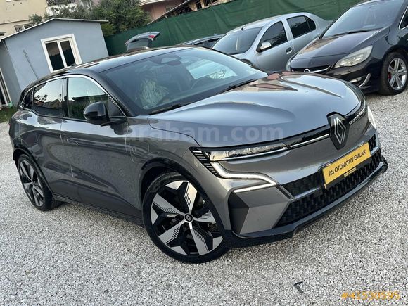 AS OTOMOTİV DEN 2023 RENAULT MEGANE E- TECH 218 HP TECHNO