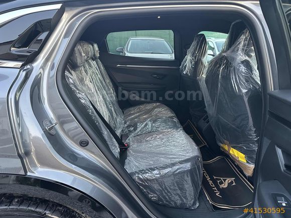 AS OTOMOTİV DEN 2023 RENAULT MEGANE E- TECH 218 HP TECHNO