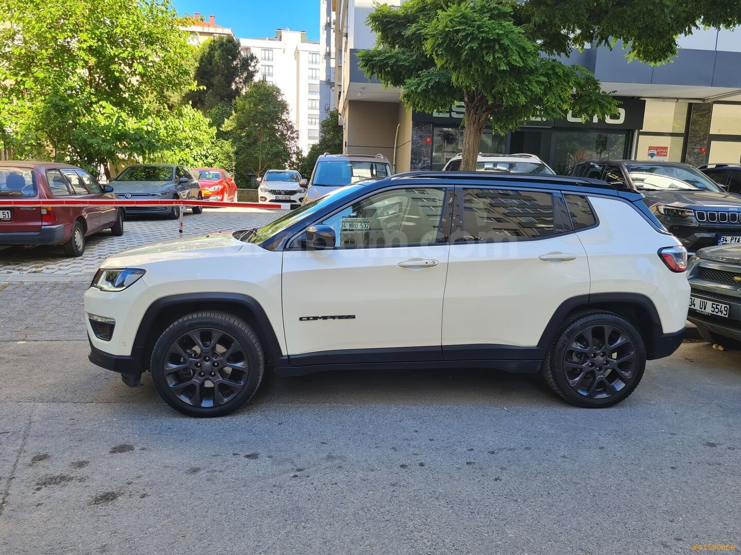 HATASIZ BOYASIZ JEEP COMPASS 1. 3 S LİMİTED 150 HP CAM TAVAN 7