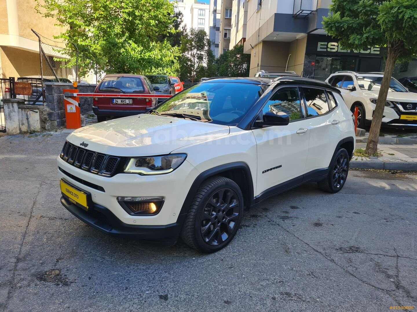 HATASIZ BOYASIZ JEEP COMPASS 1. 3 S LİMİTED 150 HP CAM TAVAN 4