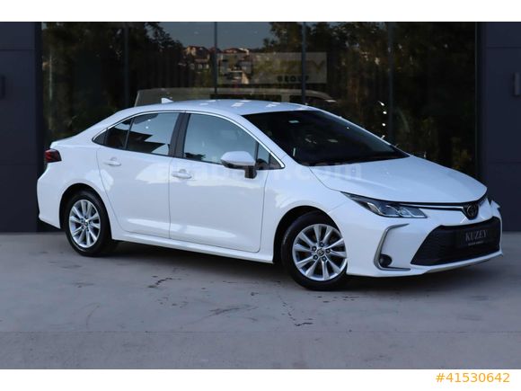 KUZEY GROUPTAN 2024 27000 KMDE COROLLA 1.5 DREAM HATASIZ BOYASIZ